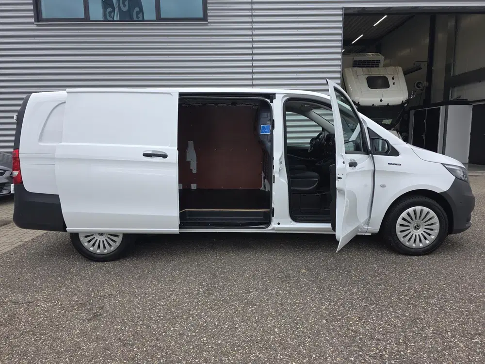 Mercedes-Benz Vito eVito 112 L3 60 kWh STOELVERWARMING uit 2024, foto 4