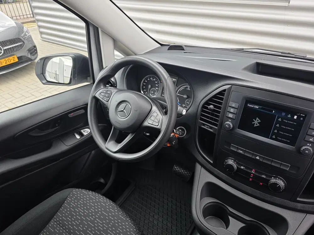 Mercedes-Benz Vito eVito 112 L3 60 kWh STOELVERWARMING uit 2024, foto 5