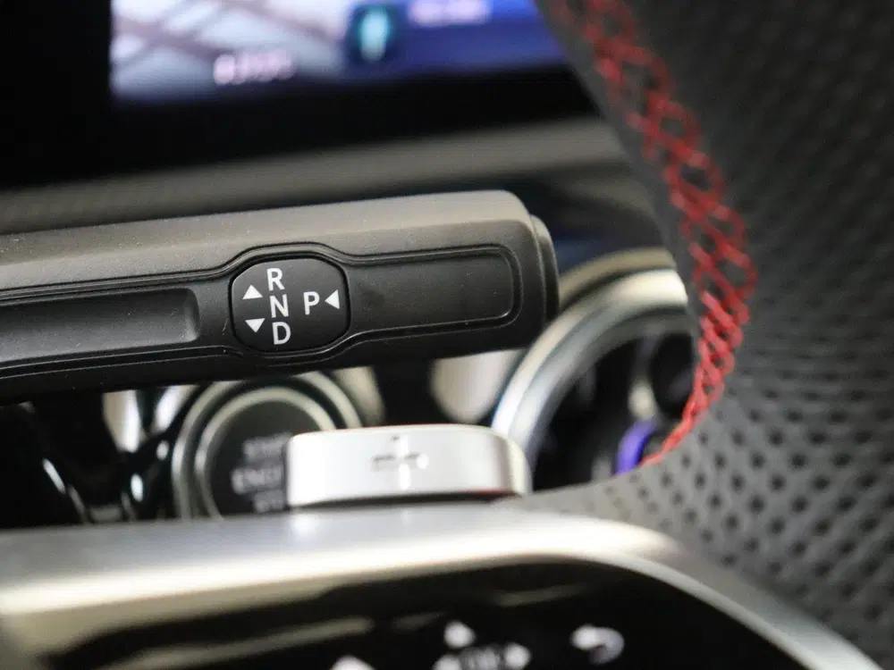 Mercedes-Benz A-Klasse 250 e Business Solution AMG Panoramad uit 2026, foto 14
