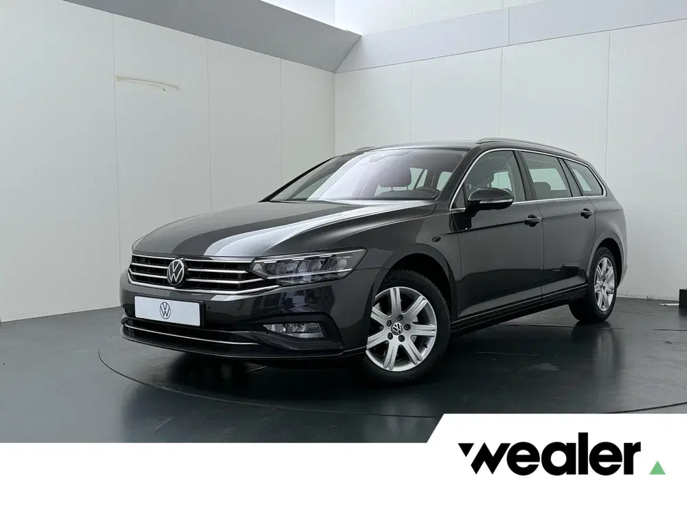 Volkswagen Passat 1.5 TSI Business uit 2022