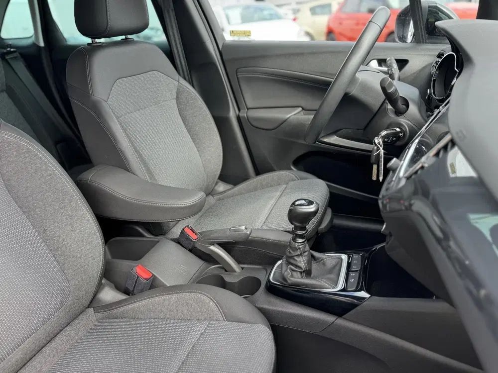 Opel Crossland 1.2 Turbo Business Elegance Altijd rijklaa uit 2023, foto 15