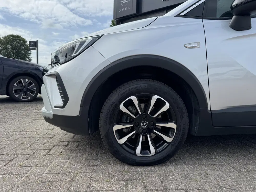Opel Crossland 1.2 Turbo Business Elegance Altijd rijklaa uit 2023, foto 2