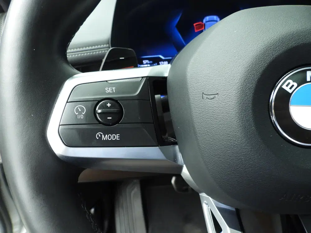 BMW X1 sDrive18i uit 2023, foto 13