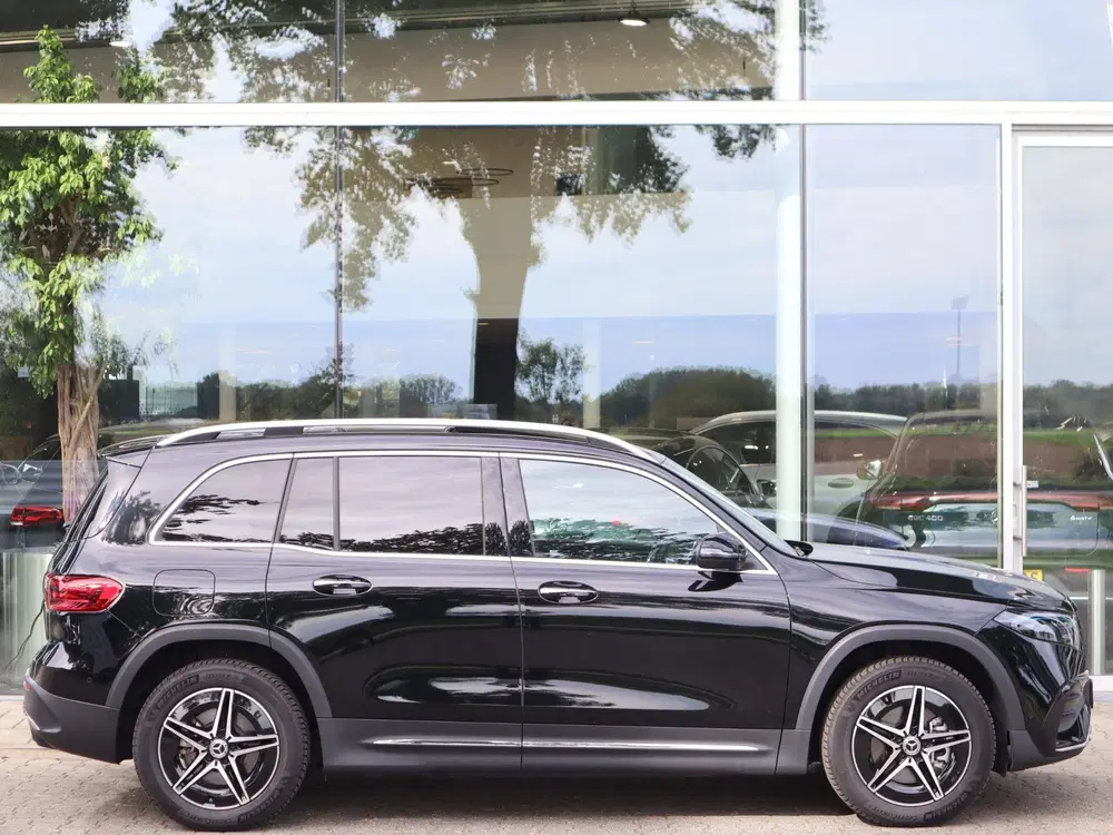 Mercedes-Benz EQB 250+ Business Solution AMG 71 kWh uit 2026, foto 5