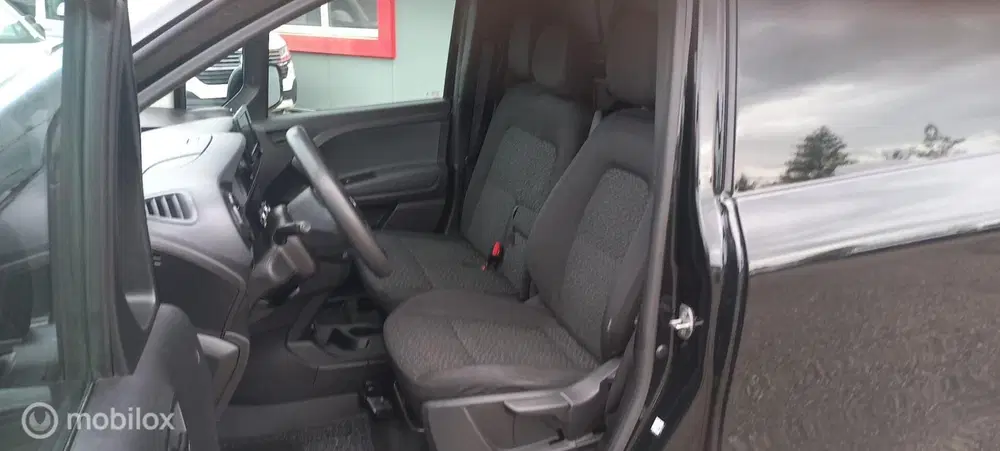 Mercedes-Benz Citan Mercedes Citan bestel 110 CDI L1 uit 2023, foto 11