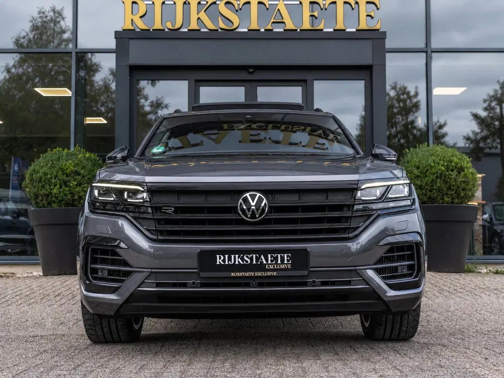 Volkswagen Touareg 3.0 TSI eHybrid R-Line uit 2022, foto 3