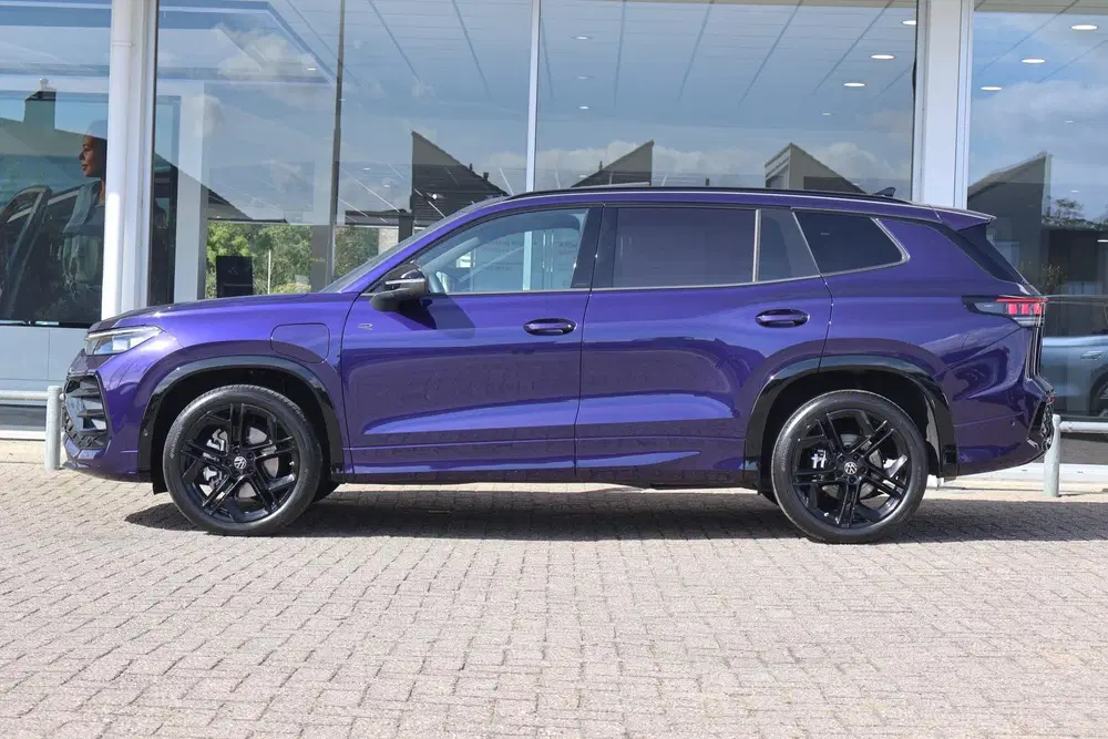 Volkswagen Tayron 1.5 eHybrid 272pk R-Line Edition uit 2025, foto 13