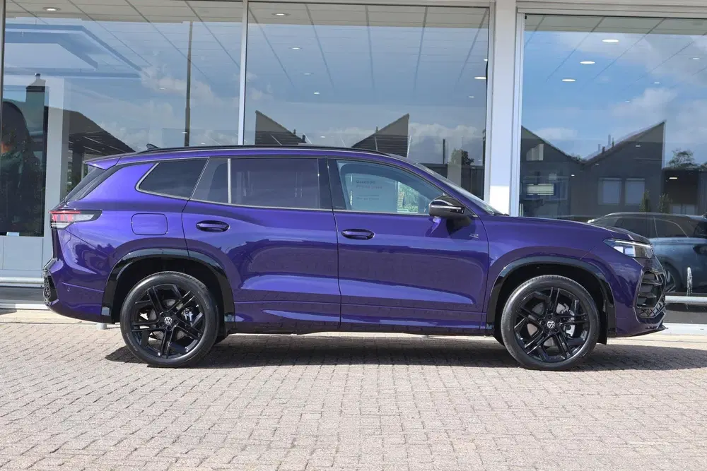 Volkswagen Tayron 1.5 eHybrid 272pk R-Line Edition uit 2025, foto 3