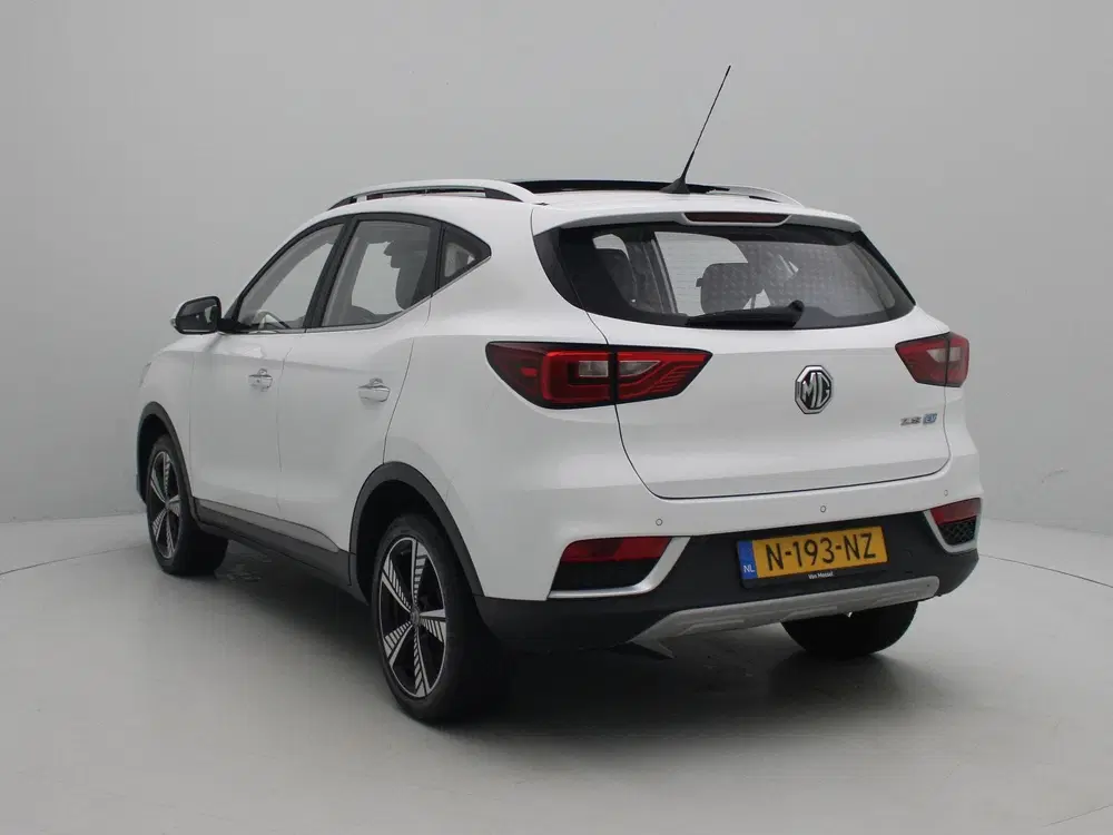 MG ZS Luxury 45 kWh uit 2021, foto 2