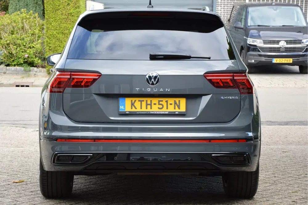Volkswagen Tiguan 1.4 TSI eHybrid R-Line Business BLACK STYL uit 2021, foto 12