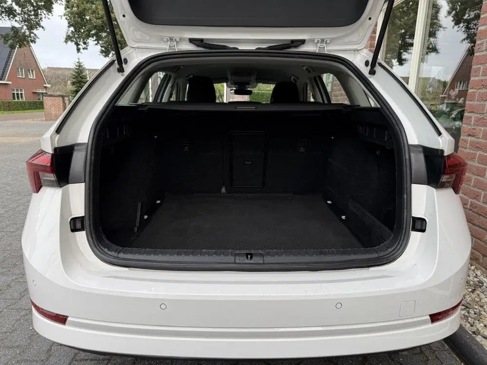 Skoda Octavia 1.0 TSI Ambition VIRTUAL.COCKPIT uit 2022, foto 8