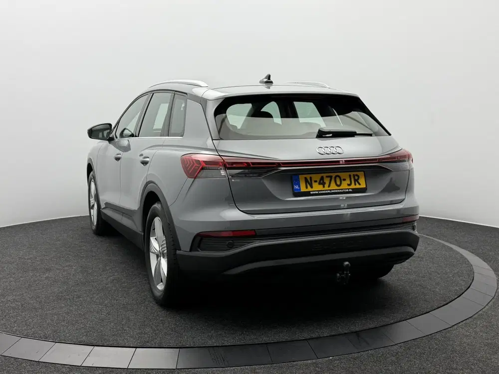 Audi Q4 e-tron 35 Launch edition 55 kWh SOH 90 uit 2021, foto 4