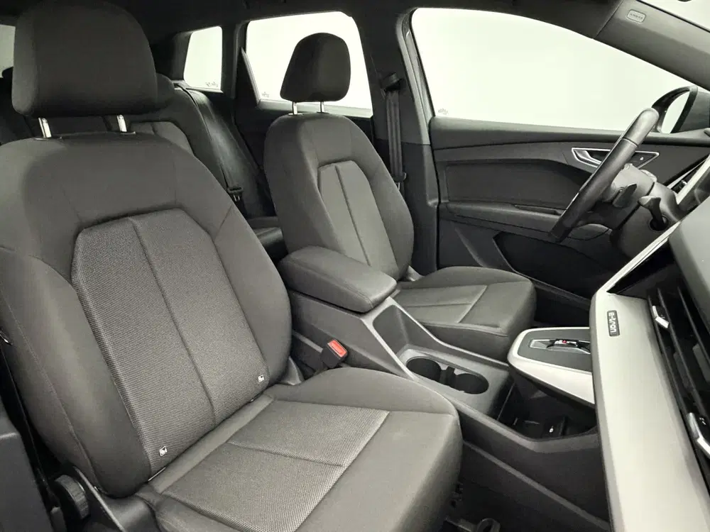 Audi Q4 e-tron 35 Launch edition 55 kWh SOH 90 uit 2021, foto 7