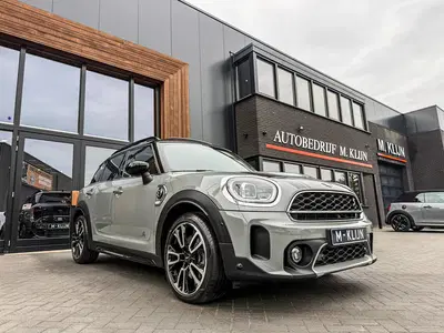 Mini Countryman Mini Countryman Cooper S E ALL4 Chili 220p uit 2020