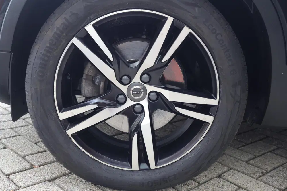 Volvo XC40 T4 Momentum uit 2019, foto 14