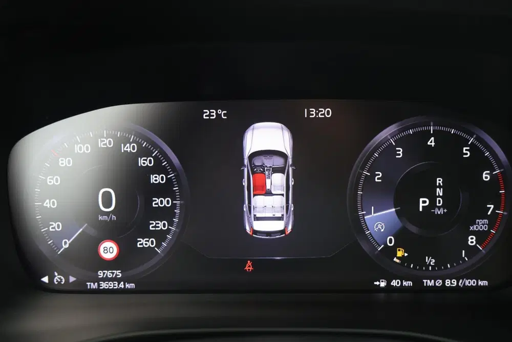 Volvo XC40 T4 Momentum uit 2019, foto 15