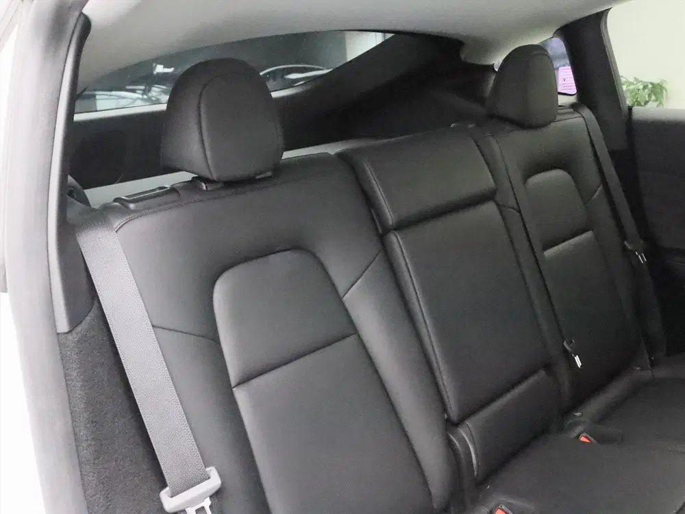 Tesla Model Y Long Range AWD 75kWh 351pk 92.8% SoH [ TRE uit 2023, foto 14