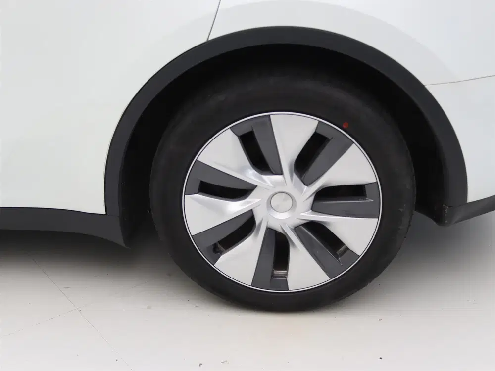 Tesla Model Y Long Range AWD 75kWh 351pk 92.8% SoH [ TRE uit 2023, foto 9