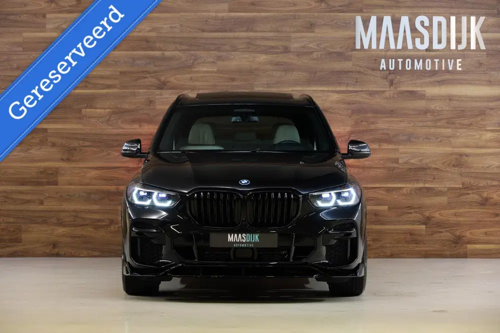 BMW X5 xDrive45e M-Sport uit 2023, foto 2