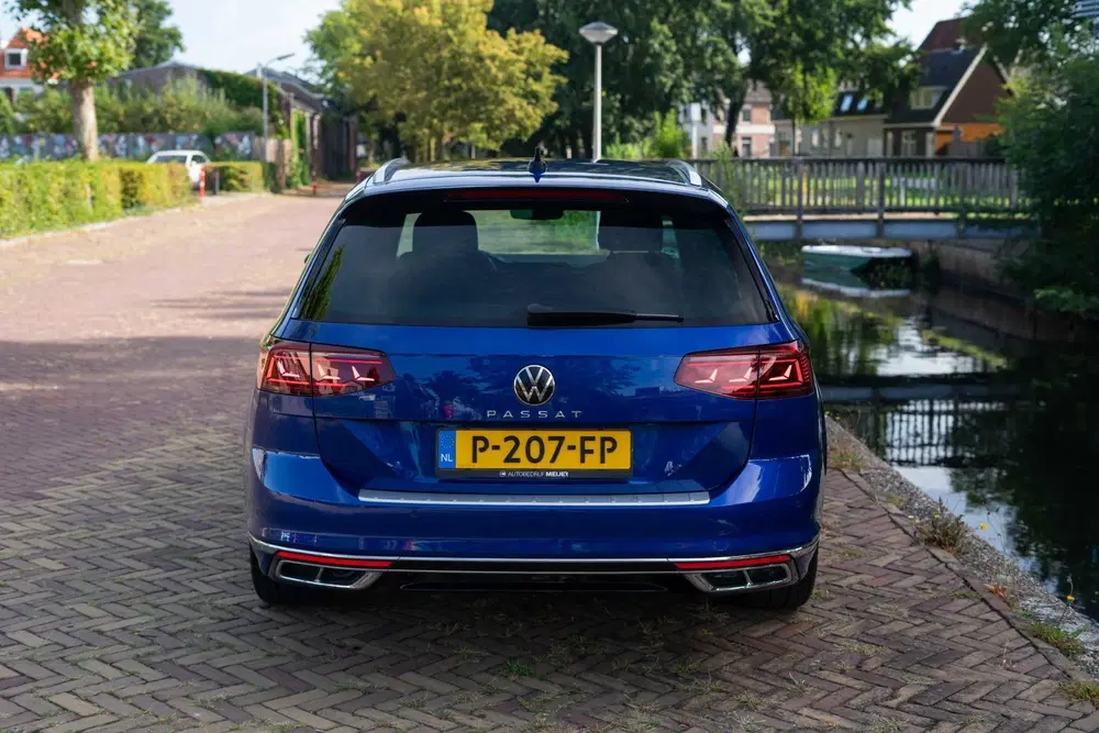 Volkswagen Passat 1.5 TSI R-Line Business + Automaat uit 2020, foto 12