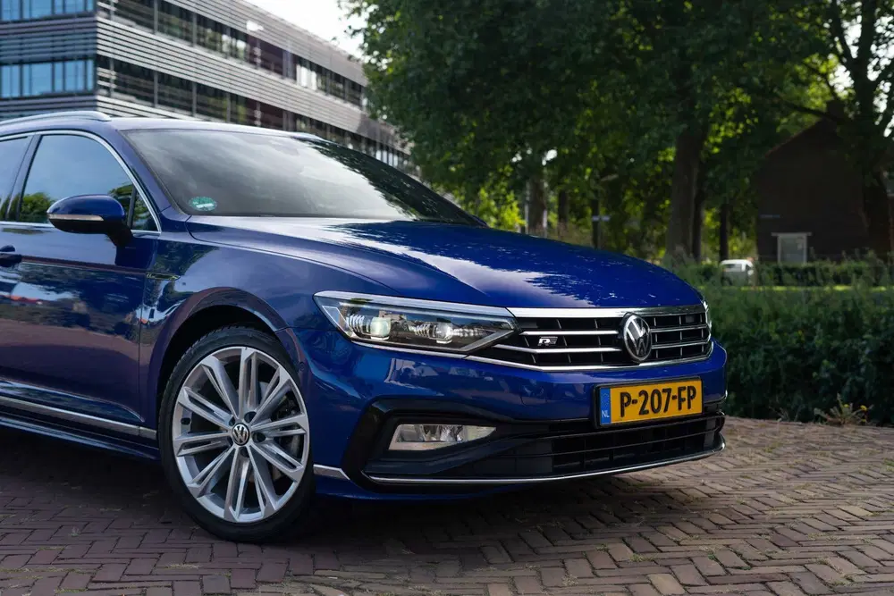 Volkswagen Passat 1.5 TSI R-Line Business + Automaat uit 2020, foto 7