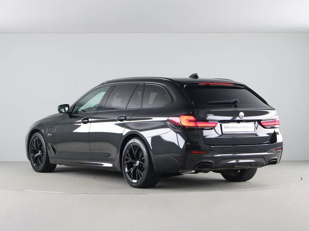 BMW 5-serie 530e Touring xDrive M-Sport Pro (bj 2023) uit 2023, foto 11