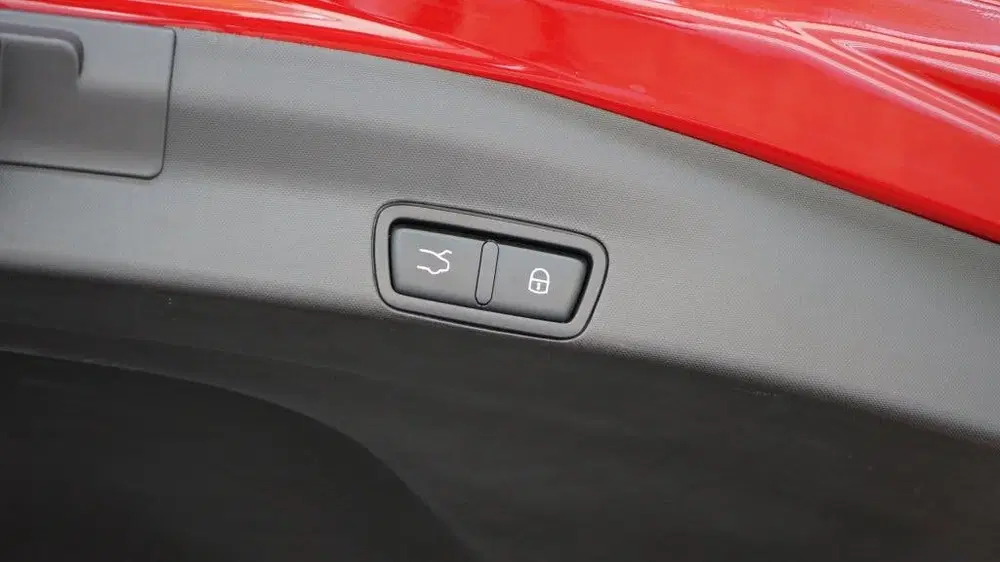 Alfa Romeo Stelvio 2.0 T AWD B-Tech uit 2019, foto 11