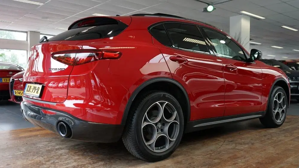 Alfa Romeo Stelvio 2.0 T AWD B-Tech uit 2019, foto 12