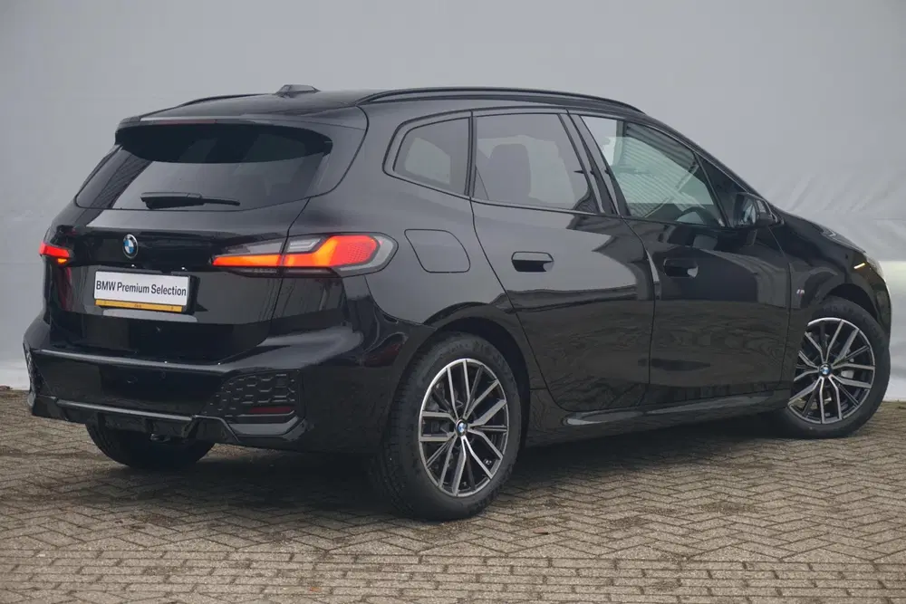 BMW 2-serie Active Tourer 218i M Sport uit 2026, foto 2