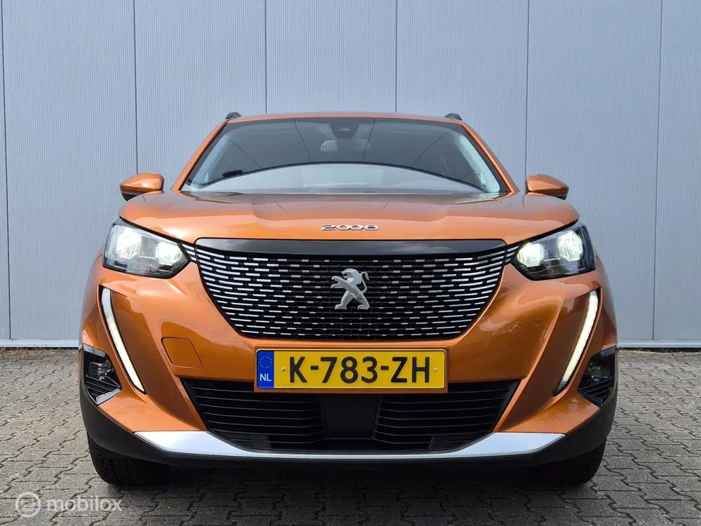 Peugeot 2008 1.2 PURETECH ALLURE AUTOMAAT uit 2021, foto 8