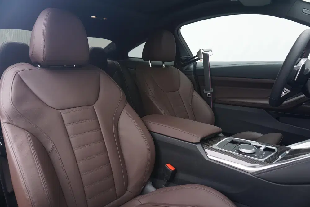 BMW 4-serie Coupé M440i xDrive M Sport Pro uit 2026, foto 8
