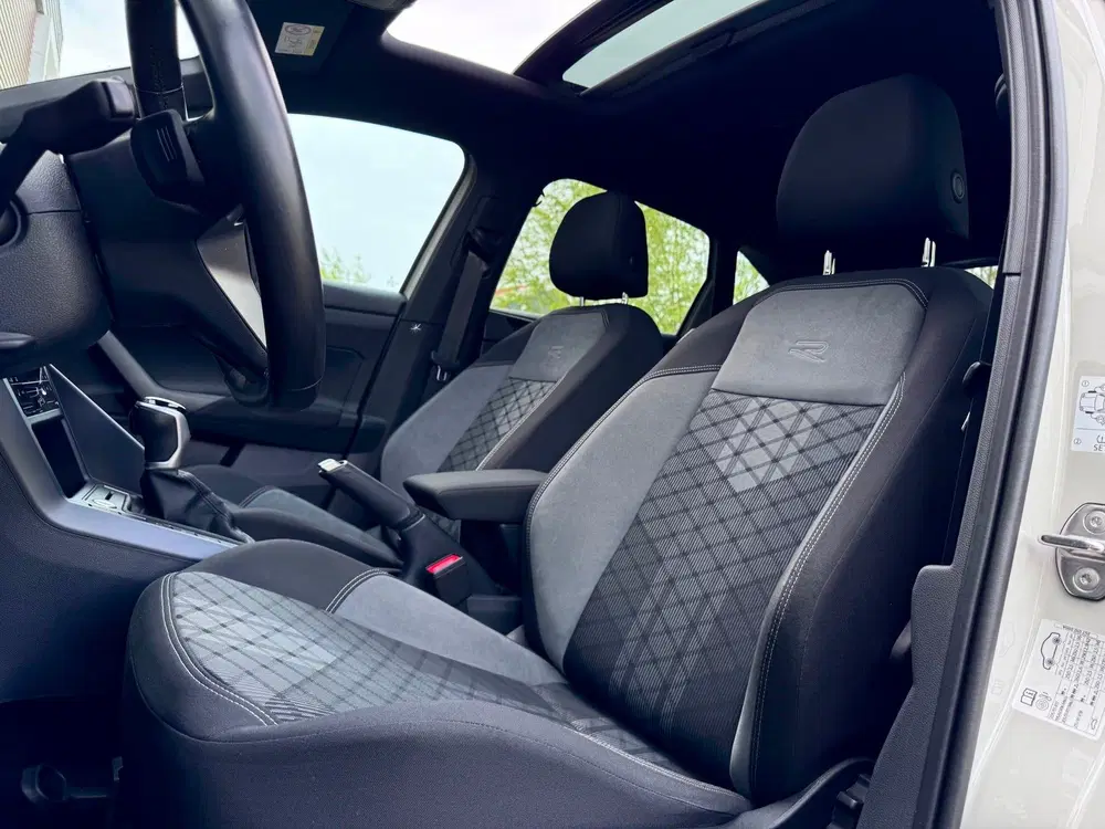 Volkswagen Taigo 1.0 TSI R-Line Pano uit 2023, foto 11