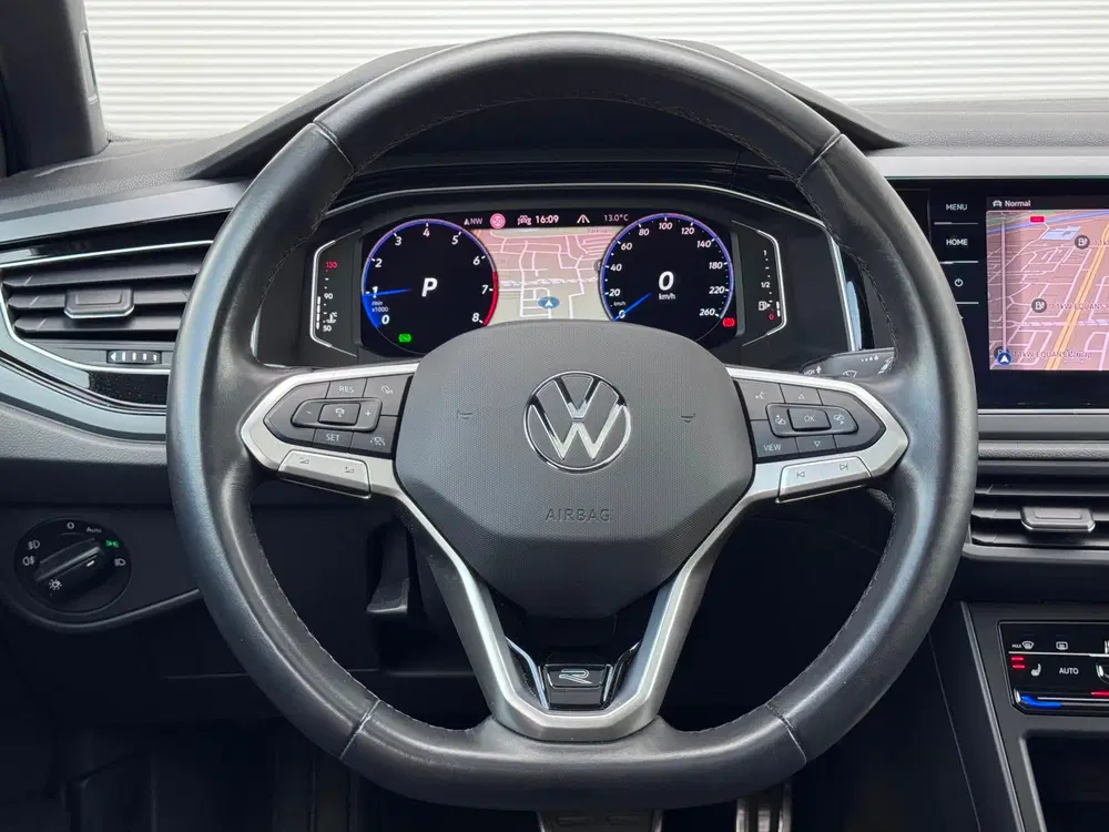 Volkswagen Taigo 1.0 TSI R-Line Pano uit 2023, foto 13