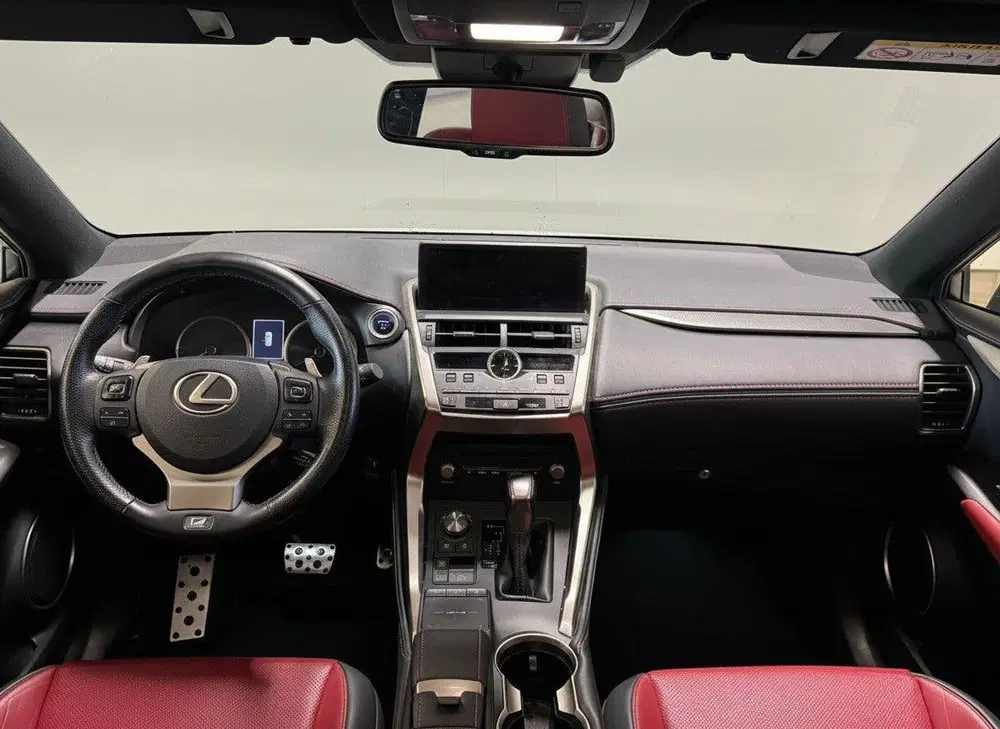 Lexus NX 300h AWD F-SPORT Line uit 2020, foto 5
