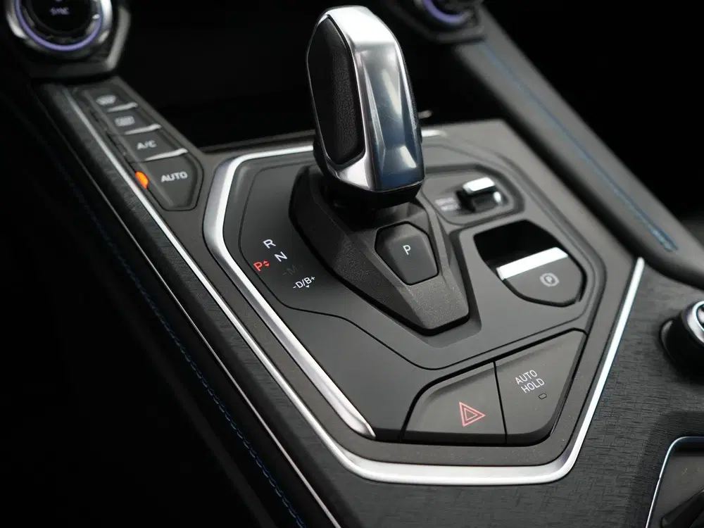 Lynk & Co 01 1.5 uit 2022, foto 11
