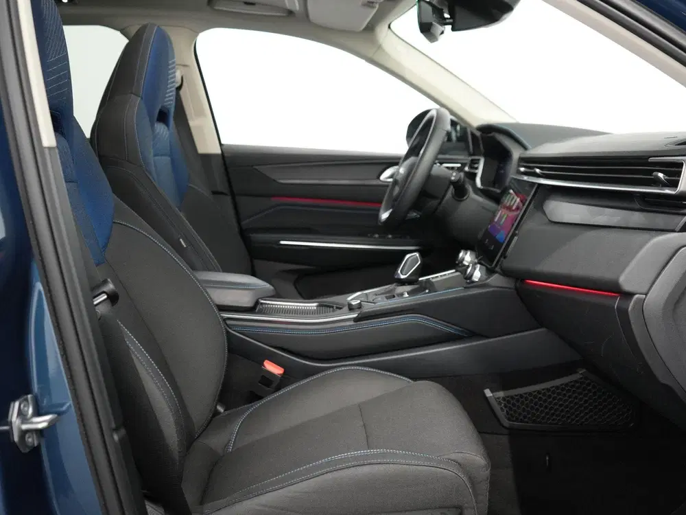 Lynk & Co 01 1.5 uit 2022, foto 4