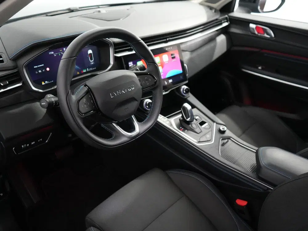Lynk & Co 01 1.5 uit 2022, foto 7