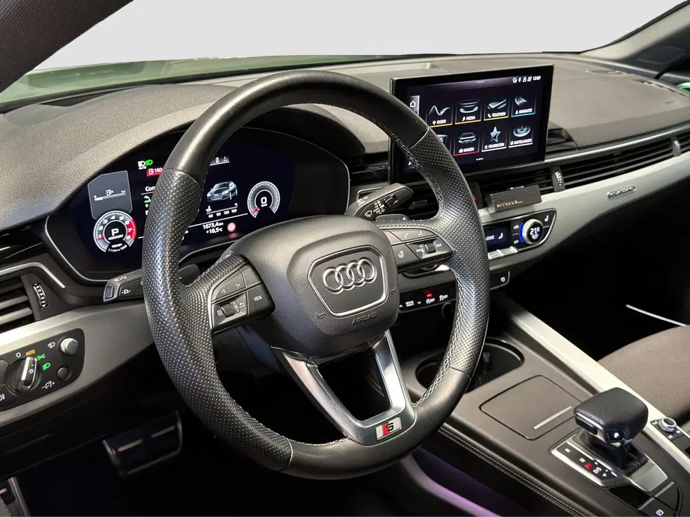 Audi A5 40 TFSI quattro S edition uit 2021, foto 3