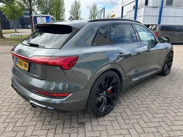 Audi e-tron e-tron 50 q L Ed Bl S-LINE PANO CARPLAY NA uit 2020, foto 6