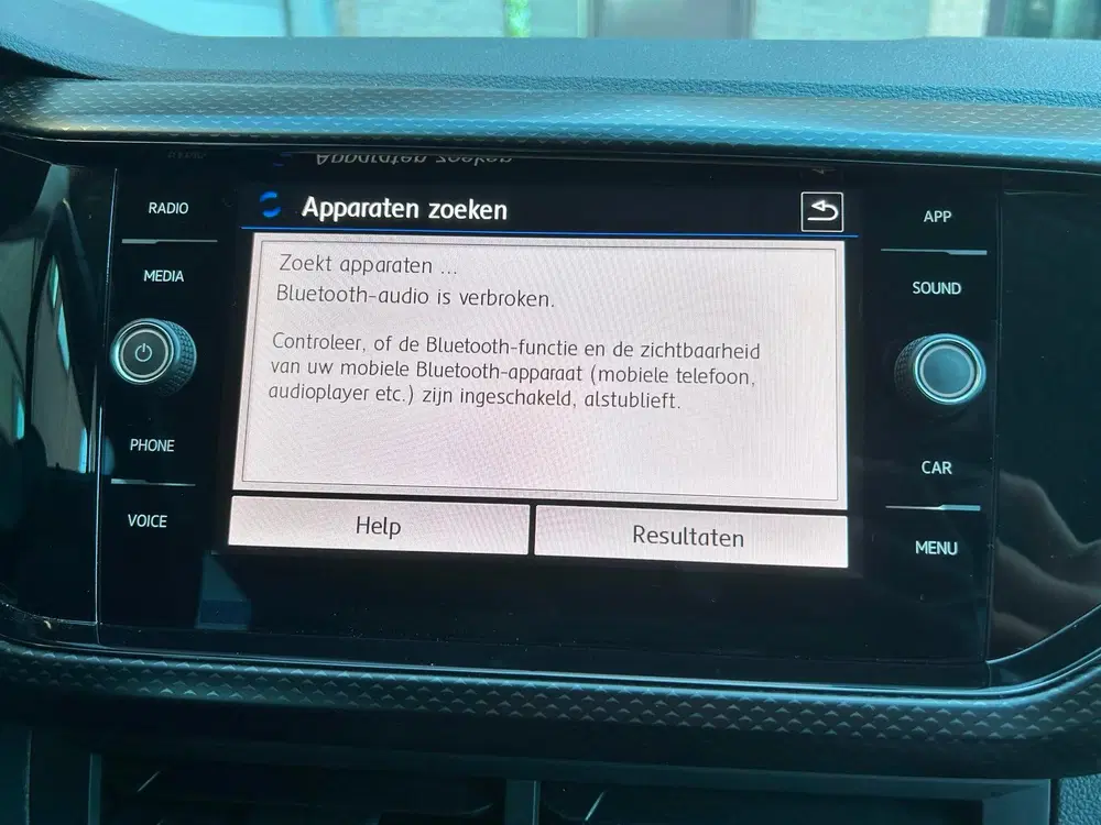 Volkswagen T-Cross 1.0 TSI Life 116PK R-Line uit 2019, foto 13