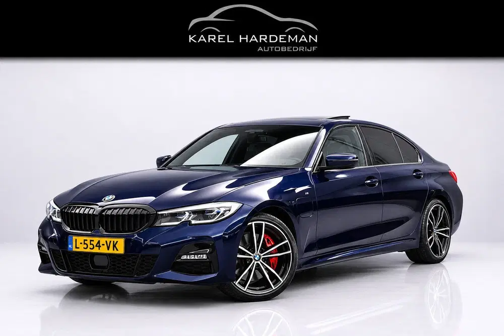 BMW 3-serie 330e High Executive uit 2021