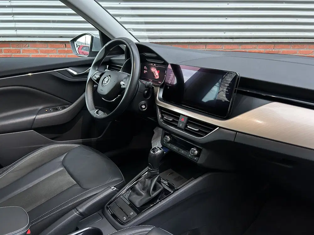 Skoda Kamiq 1.5 TSI ACT Business Edition uit 2021, foto 3