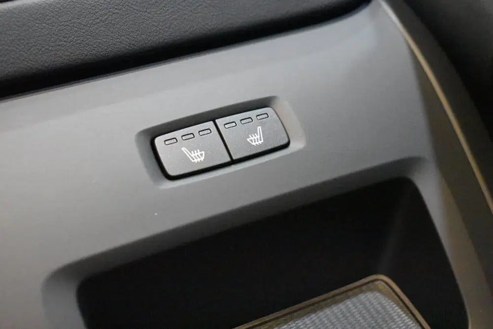 Volvo V60 B4 197PK Plus Dark uit 2024, foto 14