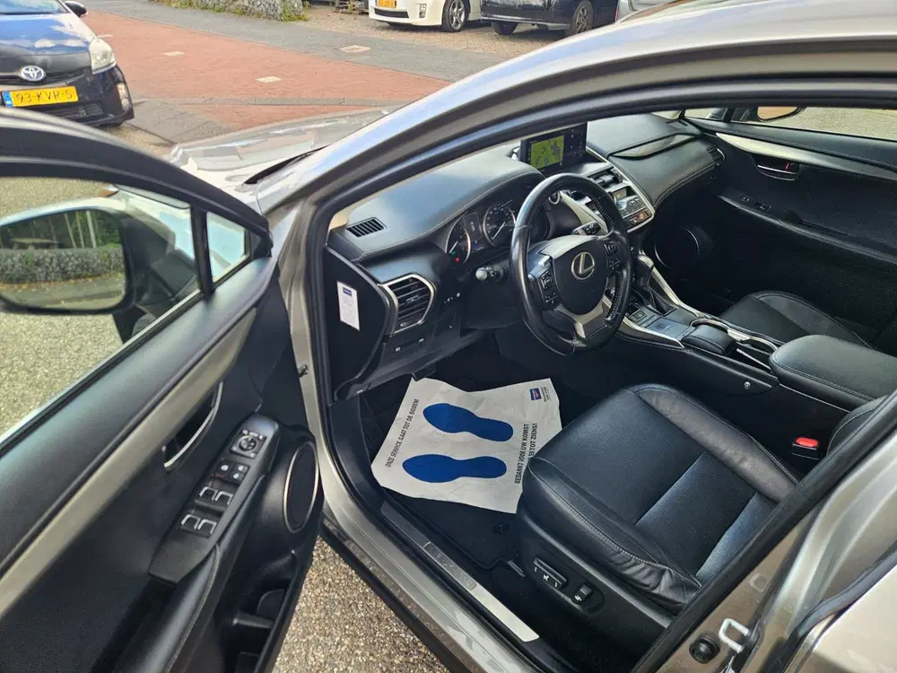 Lexus NX 300h AWD GARANTIE Pano Dak Vol optie uit 2019, foto 9