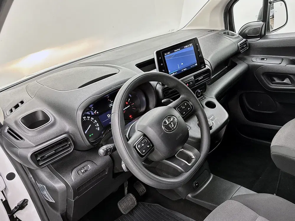 Toyota Proace City 1.5 D-4D Professional Long Automaat Navig uit 2020, foto 5