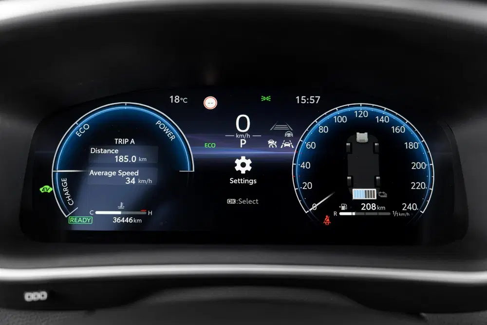 Toyota Corolla Cross 2.0 High Power Hybrid First Edition uit 2022, foto 6