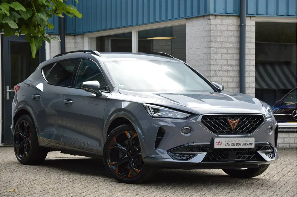 Cupra Formentor 1.4 e-Hybrid VZ Copper Edition ACC uit 2022, foto 2