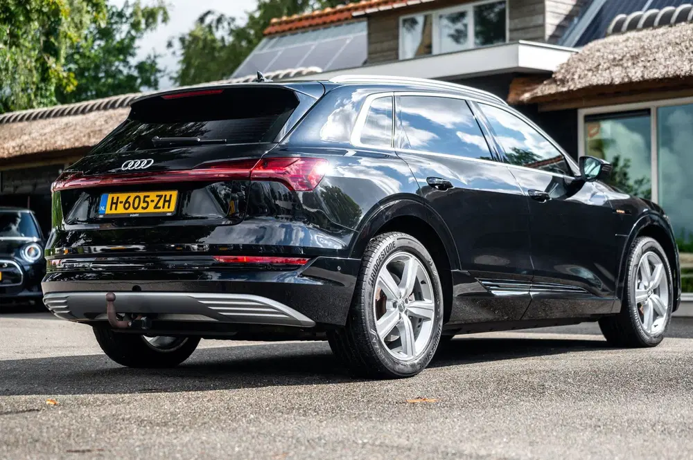 Audi e-tron E-tron 50 quattro Launch edition 71 kWh So uit 2020, foto 3