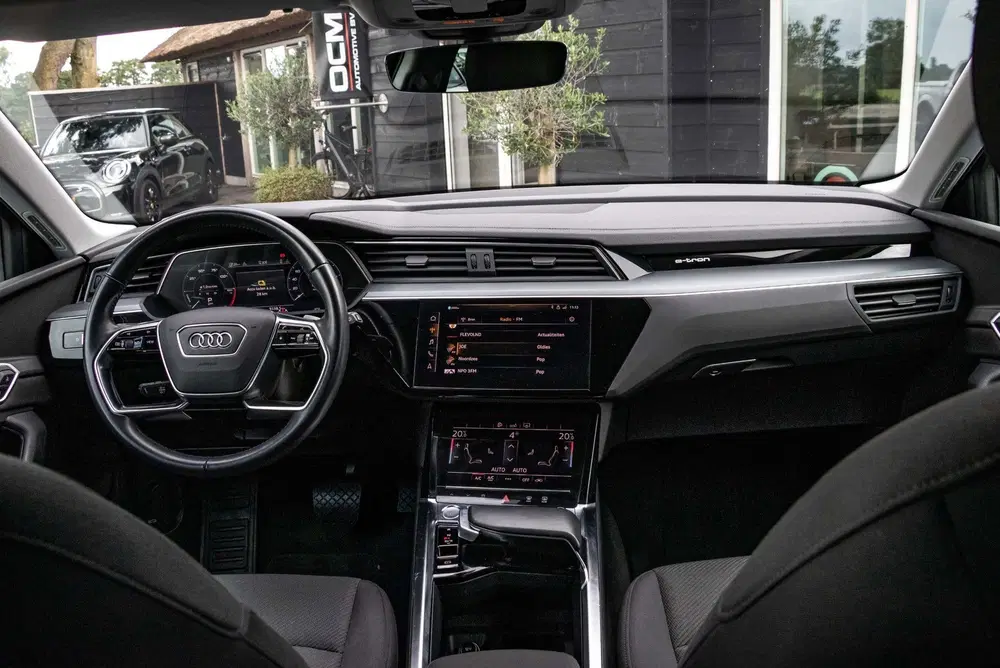Audi e-tron E-tron 50 quattro Launch edition 71 kWh So uit 2020, foto 4