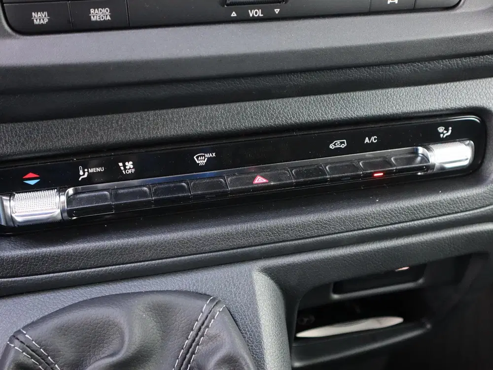 Mercedes-Benz Vito 114 CDI L3 FACELIFT ZILVER uit 2024, foto 12